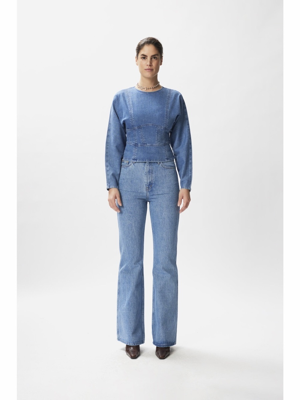 Gestuz High Waisted Flare Jeans Size 29x32